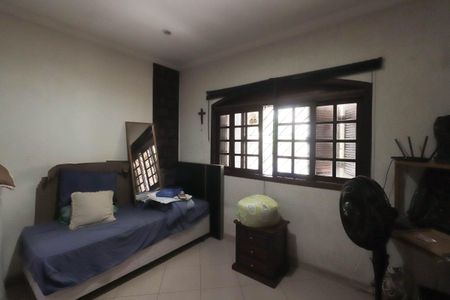 Casa à venda com 200m², 2 quartos e 3 vagasQuarto 1 - Suíte