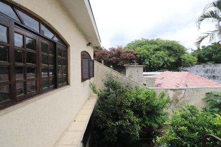 Casa à venda com 200m², 2 quartos e 3 vagasQuintal