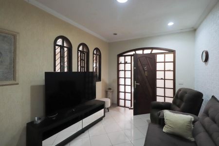 Casa à venda com 200m², 2 quartos e 3 vagasSala de TV