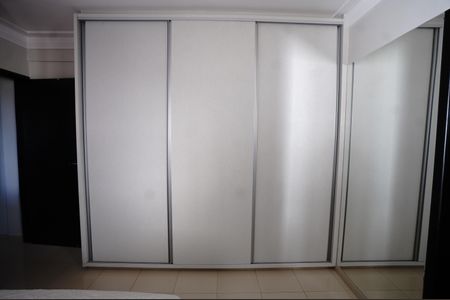 Apartamento para alugar com 96m², 3 quartos e 2 vagas