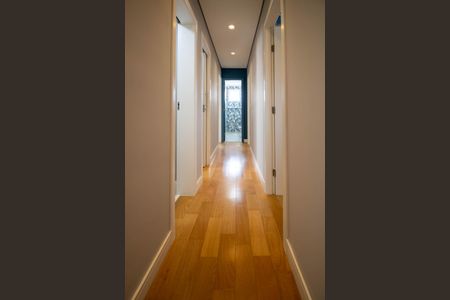 Apartamento para alugar com 103m², 3 quartos e 2 vagas Apartamento para alugar com 103m², 3 quartos e 2 vagasCorredor