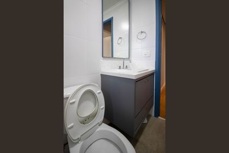 Apartamento para alugar com 103m², 3 quartos e 2 vagas Apartamento para alugar com 103m², 3 quartos e 2 vagasBanheiro