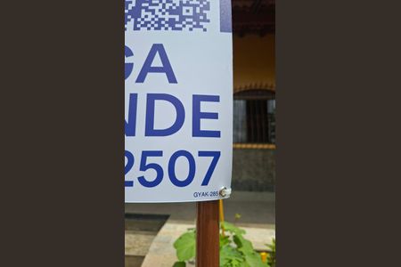 Casa à venda com 200m², 5 quartos e 2 vagasplaca: gyak 285