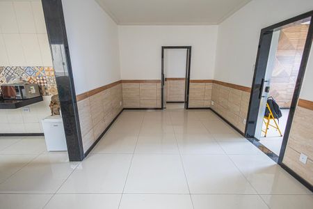 Casa à venda com 200m², 5 quartos e 2 vagascopa