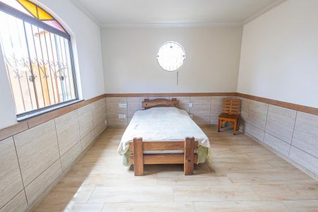 Casa à venda com 200m², 5 quartos e 2 vagasquarto 1 / suite