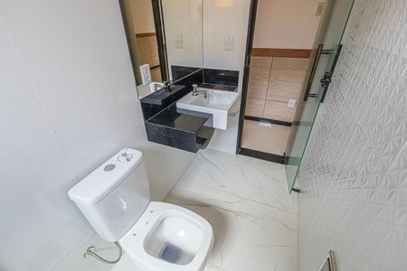 Casa à venda com 200m², 5 quartos e 2 vagasbanheiro