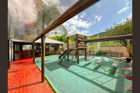 Apartamento para alugar com 110m², 3 quartos e 2 vagasÁrea comum - Playground