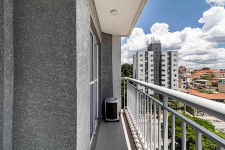 Apartamento para alugar com 38m², 2 quartos e sem vagaVaranda