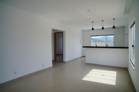 Casa para alugar com 80m², 2 quartos e sem vaga Casa para alugar com 80m², 2 quartos e sem vagaSala