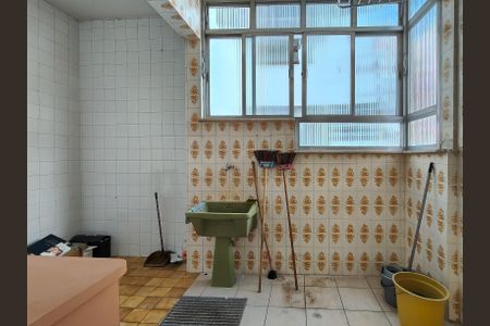 Apartamento à venda com 70m², 2 quartos e 1 vaga Apartamento à venda com 70m², 2 quartos e 1 vagaÁrea de Serviço