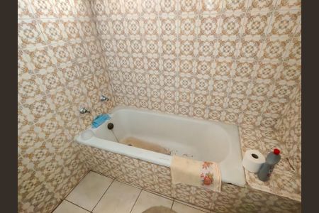 Apartamento à venda com 70m², 2 quartos e 1 vaga Apartamento à venda com 70m², 2 quartos e 1 vagaBanheiro Corredor