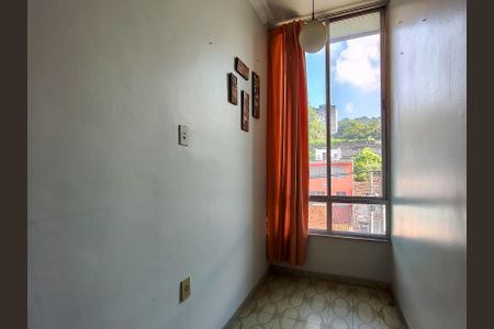 Apartamento à venda com 70m², 2 quartos e 1 vaga Apartamento à venda com 70m², 2 quartos e 1 vagaSala