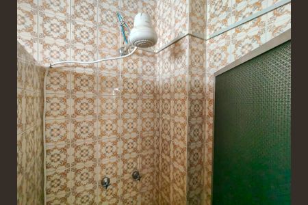 Apartamento à venda com 70m², 2 quartos e 1 vaga Apartamento à venda com 70m², 2 quartos e 1 vagaBanheiro Corredor