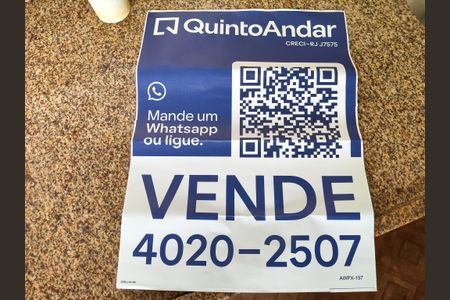 Apartamento à venda com 70m², 2 quartos e 1 vaga Apartamento à venda com 70m², 2 quartos e 1 vagaPlaca