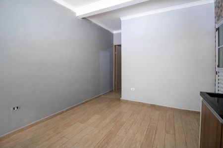 Cozinha  de casa para alugar com 1 quarto, 50m² em Vila Morse, São Paulo