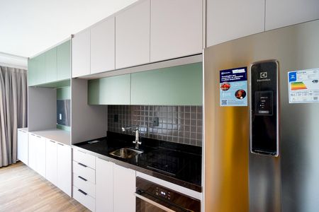Cozinha de kitnet/studio para alugar com 1 quarto, 36m² em Vila Gomes Cardim, São Paulo