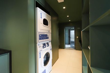 Studio para alugar com 30m², 1 quarto e sem vaga Studio para alugar com 30m², 1 quarto e sem vagaLavanderia