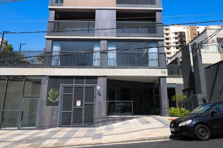 Studio para alugar com 30m², 1 quarto e sem vaga Studio para alugar com 30m², 1 quarto e sem vagaFachada e portaria