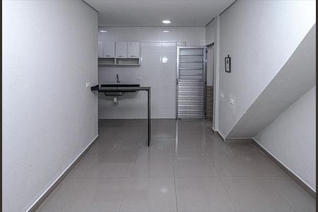 Studio para alugar com 28m², 1 quarto e sem vagasala, cozinha e área de serviço_3