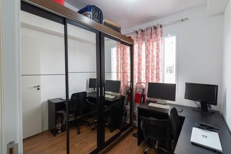 Quarto 2 de apartamento para alugar com 2 quartos, 33m² em Jardim Celeste, São Paulo