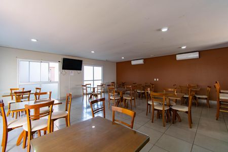 Apartamento para alugar com 56m², 2 quartos e 1 vaga