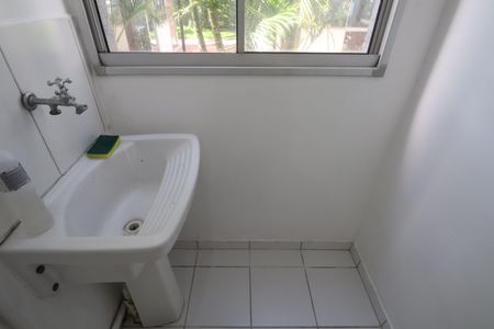 Apartamento à venda com 44m², 2 quartos e sem vagaCozinha e Área de Serviço