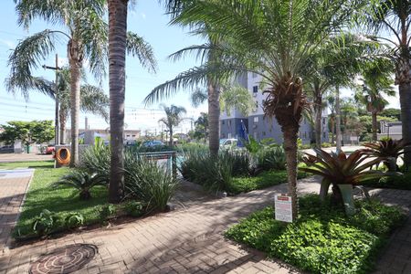 Apartamento à venda com 44m², 2 quartos e sem vagaÁrea comum - Piscina