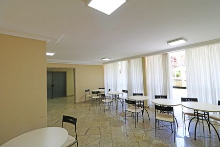 Apartamento à venda com 79m², 3 quartos e 1 vagaÁrea comum - Salão de festas