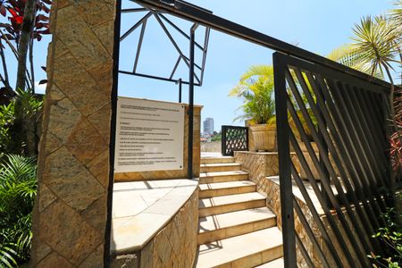 Apartamento à venda com 79m², 3 quartos e 1 vagaÁrea comum - Piscina