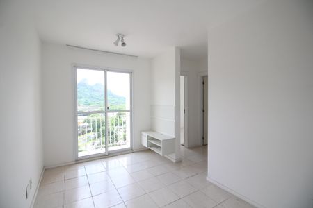 Sala de apartamento à venda com 2 quartos, 50m² em Jacarepaguá, Rio de Janeiro