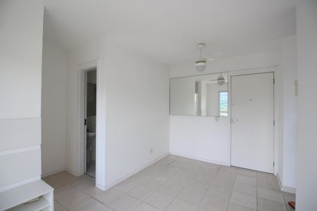 Sala de apartamento à venda com 2 quartos, 50m² em Jacarepaguá, Rio de Janeiro