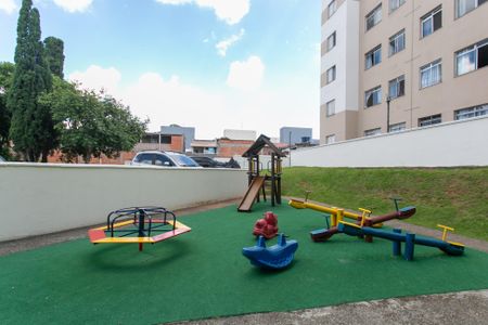 Apartamento para alugar com 42m², 2 quartos e 1 vaga Apartamento para alugar com 42m², 2 quartos e 1 vagaÁrea comum - Playground