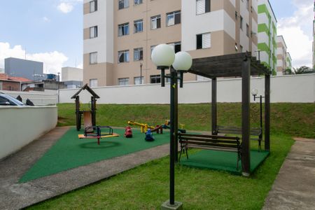 Apartamento para alugar com 42m², 2 quartos e 1 vaga Apartamento para alugar com 42m², 2 quartos e 1 vagaÁrea comum - Playground