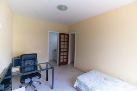 Casa à venda com 300m², 5 quartos e 2 vagas Casa à venda com 300m², 5 quartos e 2 vagasSuíte 1