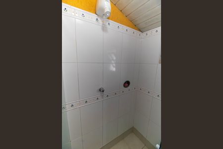 Casa à venda com 300m², 5 quartos e 2 vagas Casa à venda com 300m², 5 quartos e 2 vagasBanheiro da Suíte 2