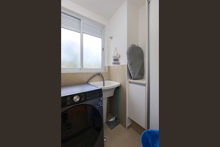 Apartamento à venda com 70m², 2 quartos e 2 vagas Apartamento à venda com 70m², 2 quartos e 2 vagasÁrea de Serviço
