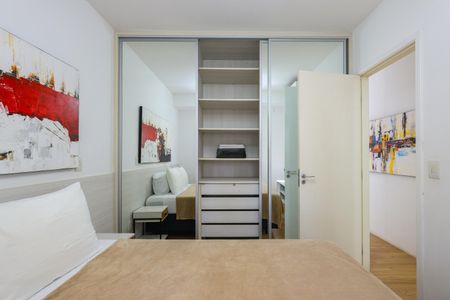 Apartamento à venda com 70m², 2 quartos e 2 vagas Apartamento à venda com 70m², 2 quartos e 2 vagasQuarto 1