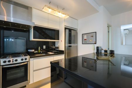 Apartamento à venda com 70m², 2 quartos e 2 vagas Apartamento à venda com 70m², 2 quartos e 2 vagasCozinha