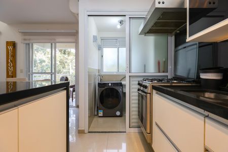 Apartamento à venda com 70m², 2 quartos e 2 vagas Apartamento à venda com 70m², 2 quartos e 2 vagasCozinha