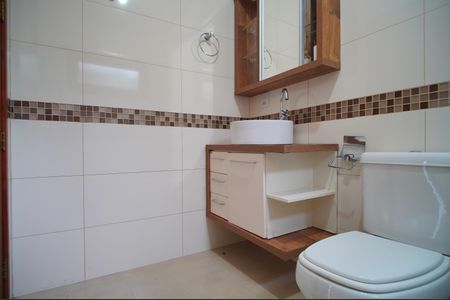 Casa para alugar com 180m², 3 quartos e 3 vagasBanheiro da Suíte