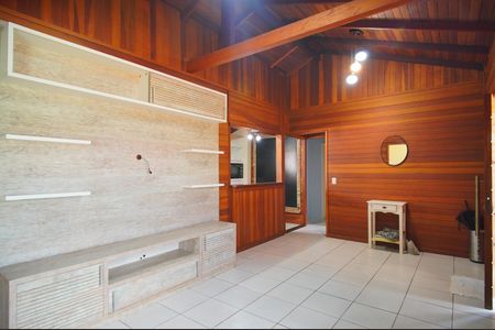 Casa para alugar com 180m², 3 quartos e 3 vagasSala