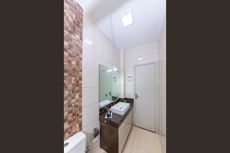 Apartamento à venda com 68m², 2 quartos e 1 vaga