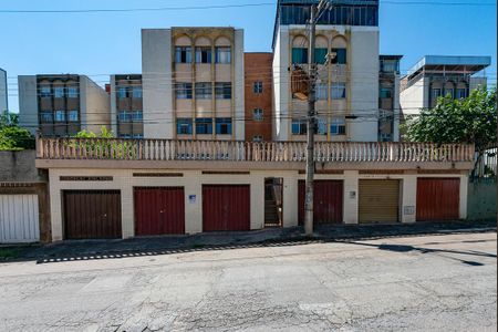 Apartamento à venda com 68m², 2 quartos e 1 vaga Apartamento à venda com 68m², 2 quartos e 1 vagaFachada