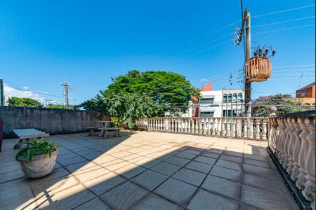 Apartamento à venda com 68m², 2 quartos e 1 vaga