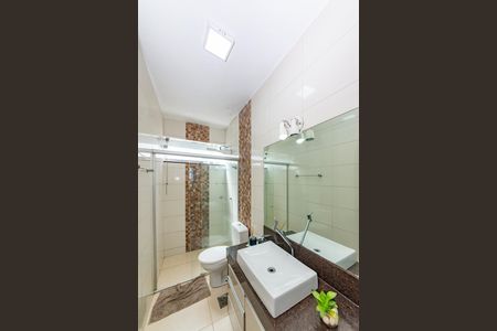 Apartamento à venda com 68m², 2 quartos e 1 vaga