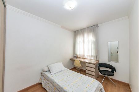 Apartamento à venda com 68m², 2 quartos e 1 vaga
