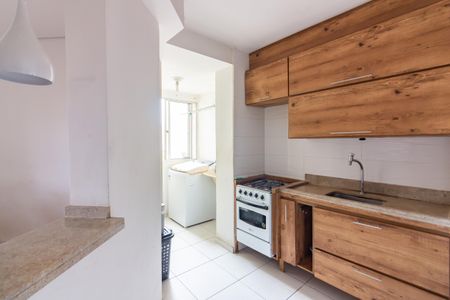 Apartamento à venda com 55m², 2 quartos e 1 vagaCozinha 