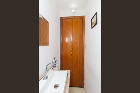 Casa para alugar com 72m², 2 quartos e 1 vagaLavabo