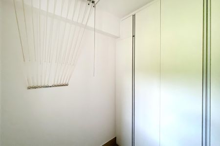 Apartamento à venda com 136m², 4 quartos e 3 vagas Apartamento à venda com 136m², 4 quartos e 3 vagasQuarto de Serviço
