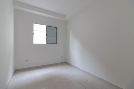 Quarto 2 de apartamento para alugar com 2 quartos, 45m² em Jardim Nordeste, São Paulo